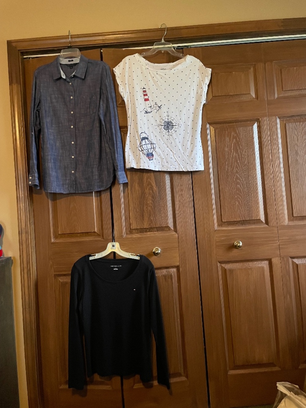 Tommy Hilfiger Tops